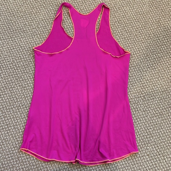 North face Tank - Picture 2 of 4